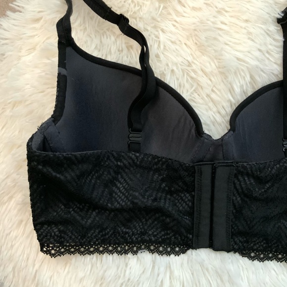 Victoria’s Secret Bra Size 34B - Picture 6 of 6